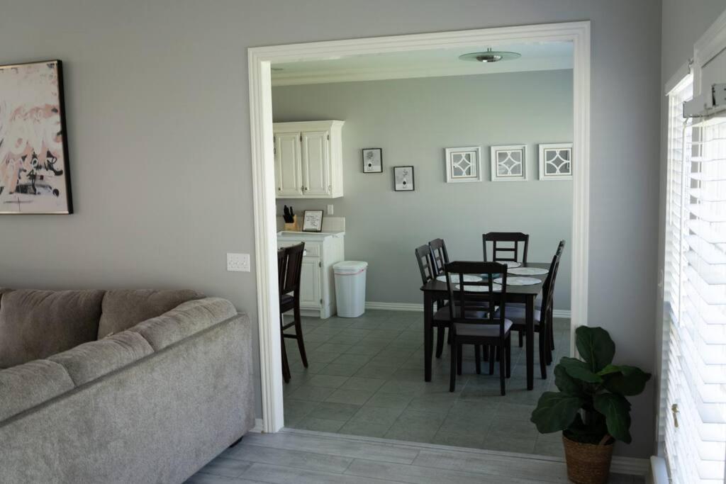 Walking Distance To Coler Mtn Bike - 3Br 2Ba Villa Bentonville Ngoại thất bức ảnh